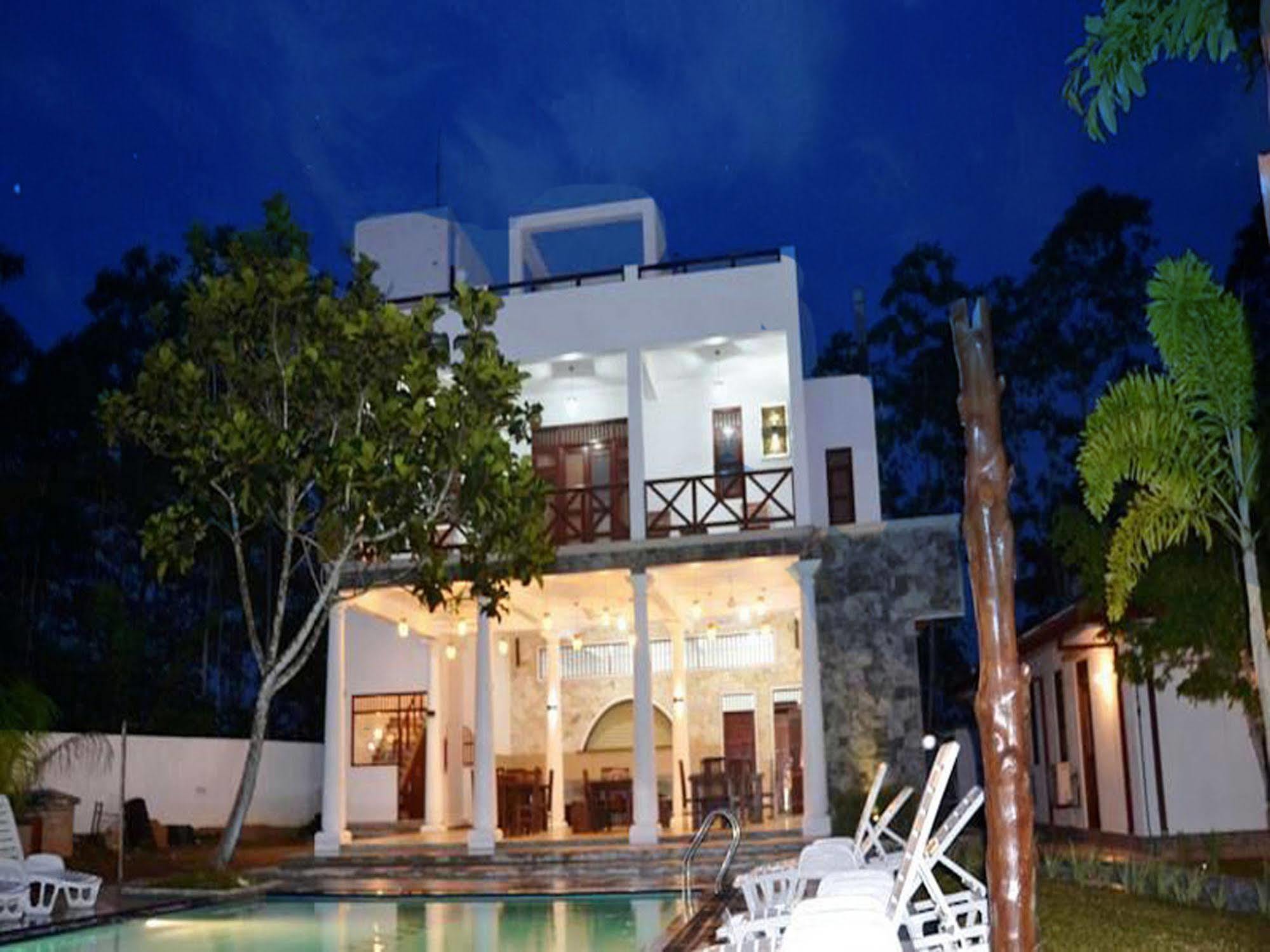 Fort Edge Retreat Unawatuna Exterior photo